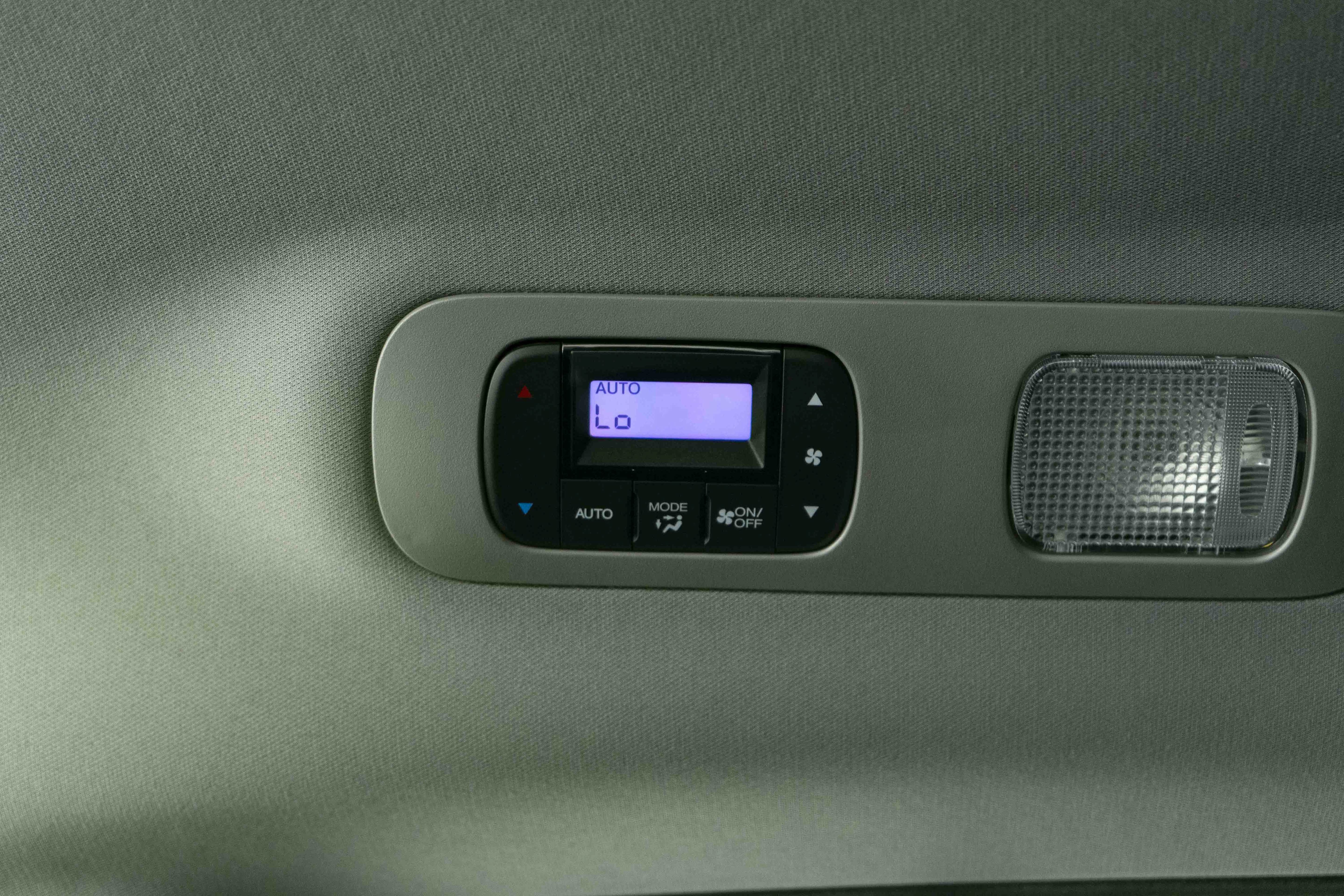 Used 2023 Honda Odyssey EX-L image 43