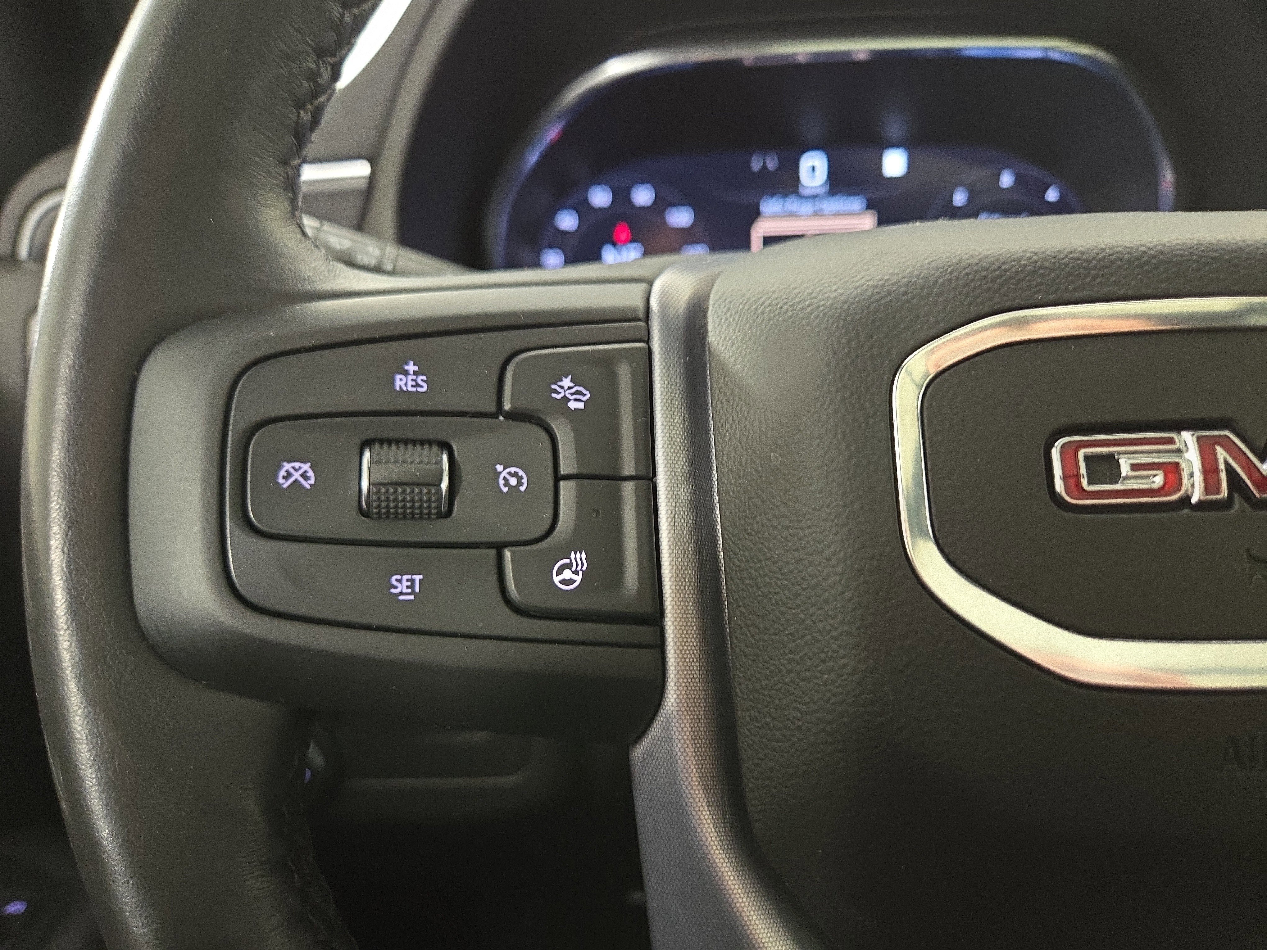 Certified 2022 GMC Yukon SLT w/ SLT Premium Package image 16