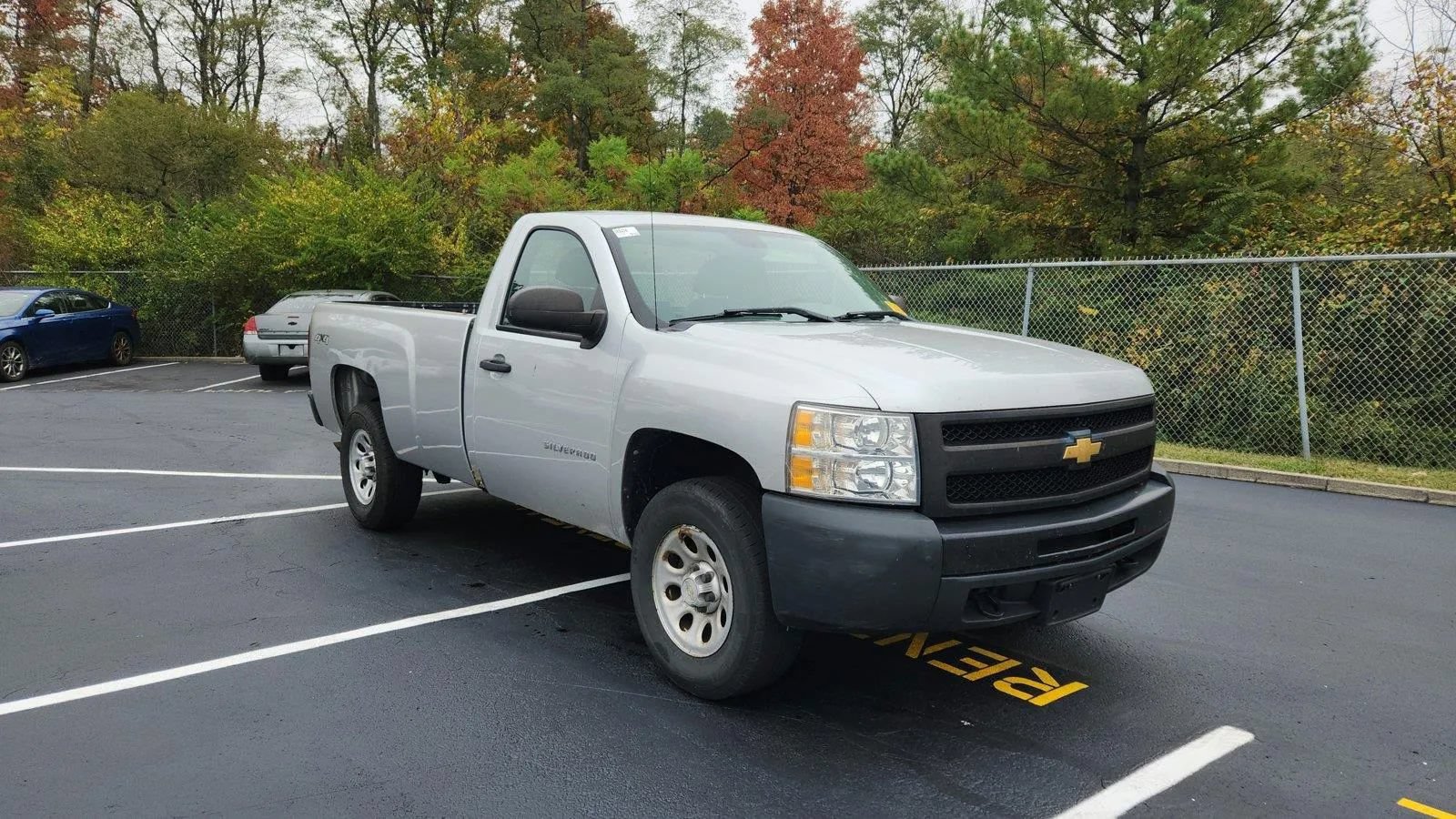 Used 2012 Chevrolet Silverado 1500 W/T AWD/4WD image 2