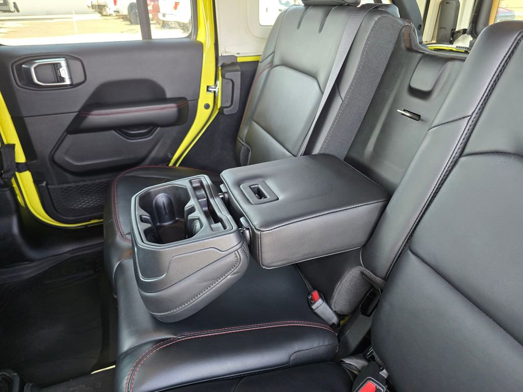 Used 2024 Jeep Wrangler Unlimited Rubicon image 18