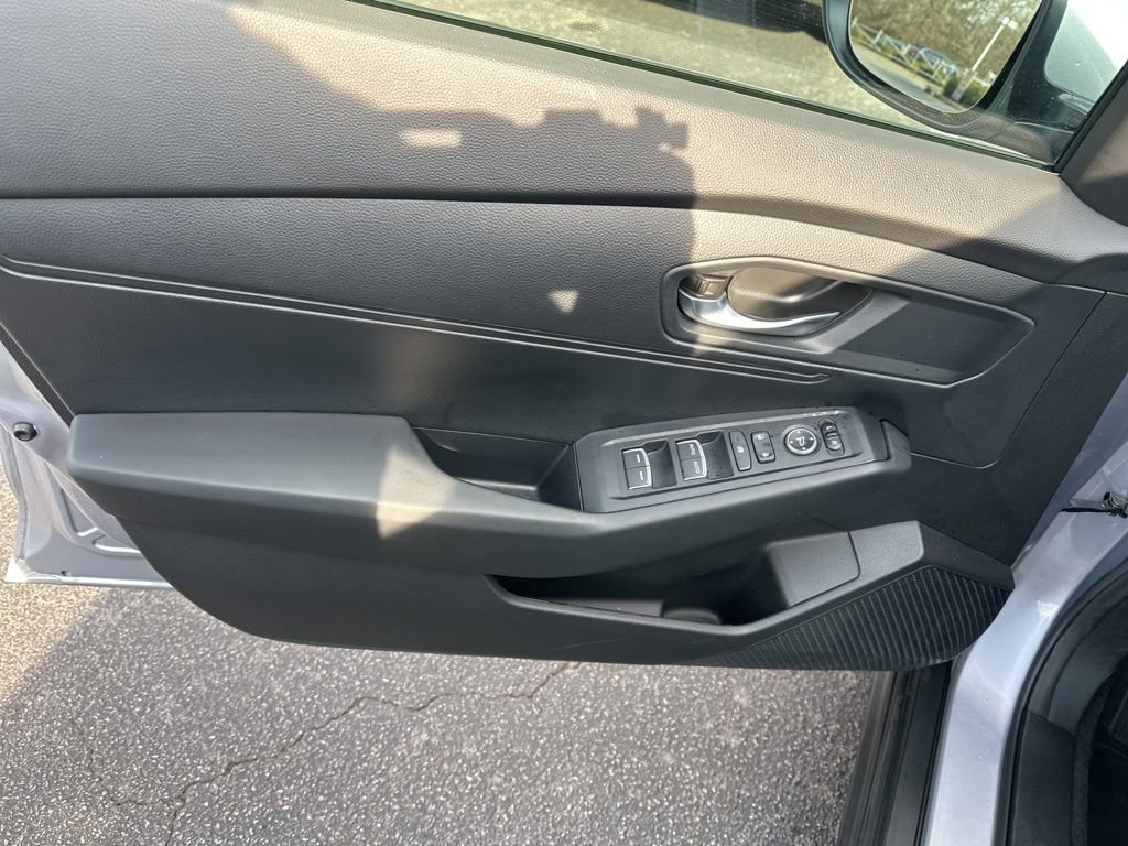 Certified 2025 Honda Accord LX image 20