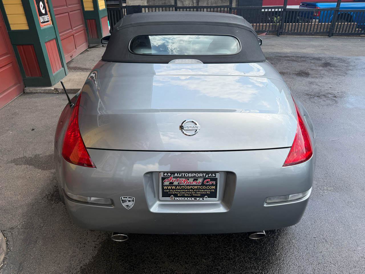 Used 2004 Nissan 350Z Enthusiast RWD image 7