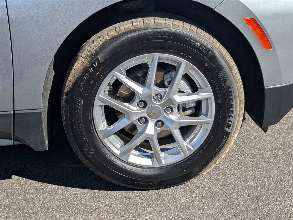 Used 2024 Chevrolet Equinox LT image 12