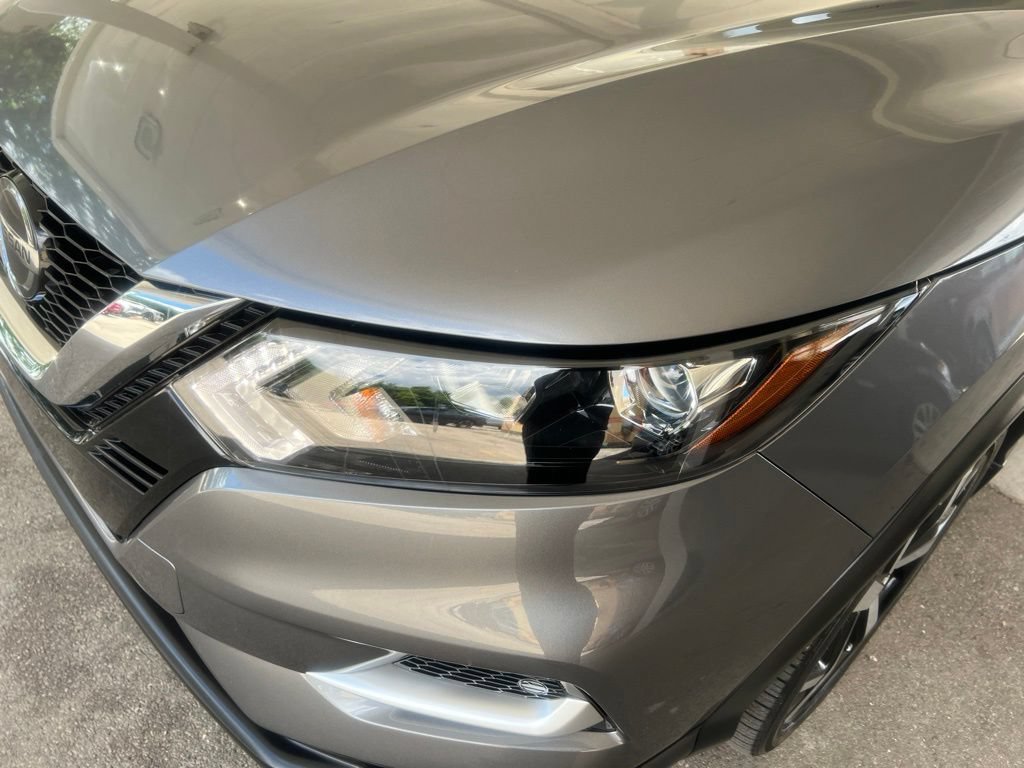 Certified 2022 Nissan Rogue Sport SL AWD/4WD image 28