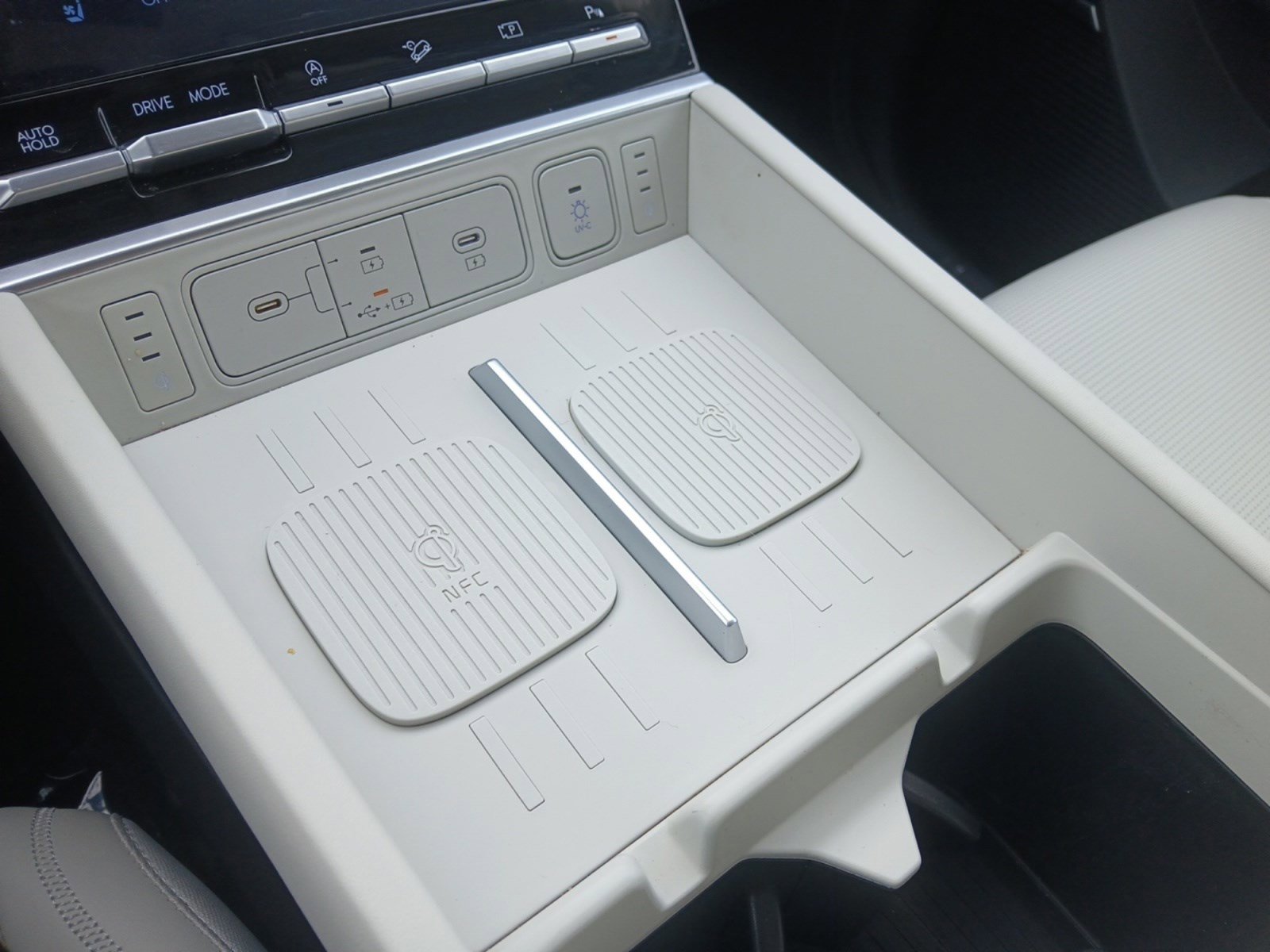 Certified 2024 Hyundai Santa Fe Calligraphy image 21