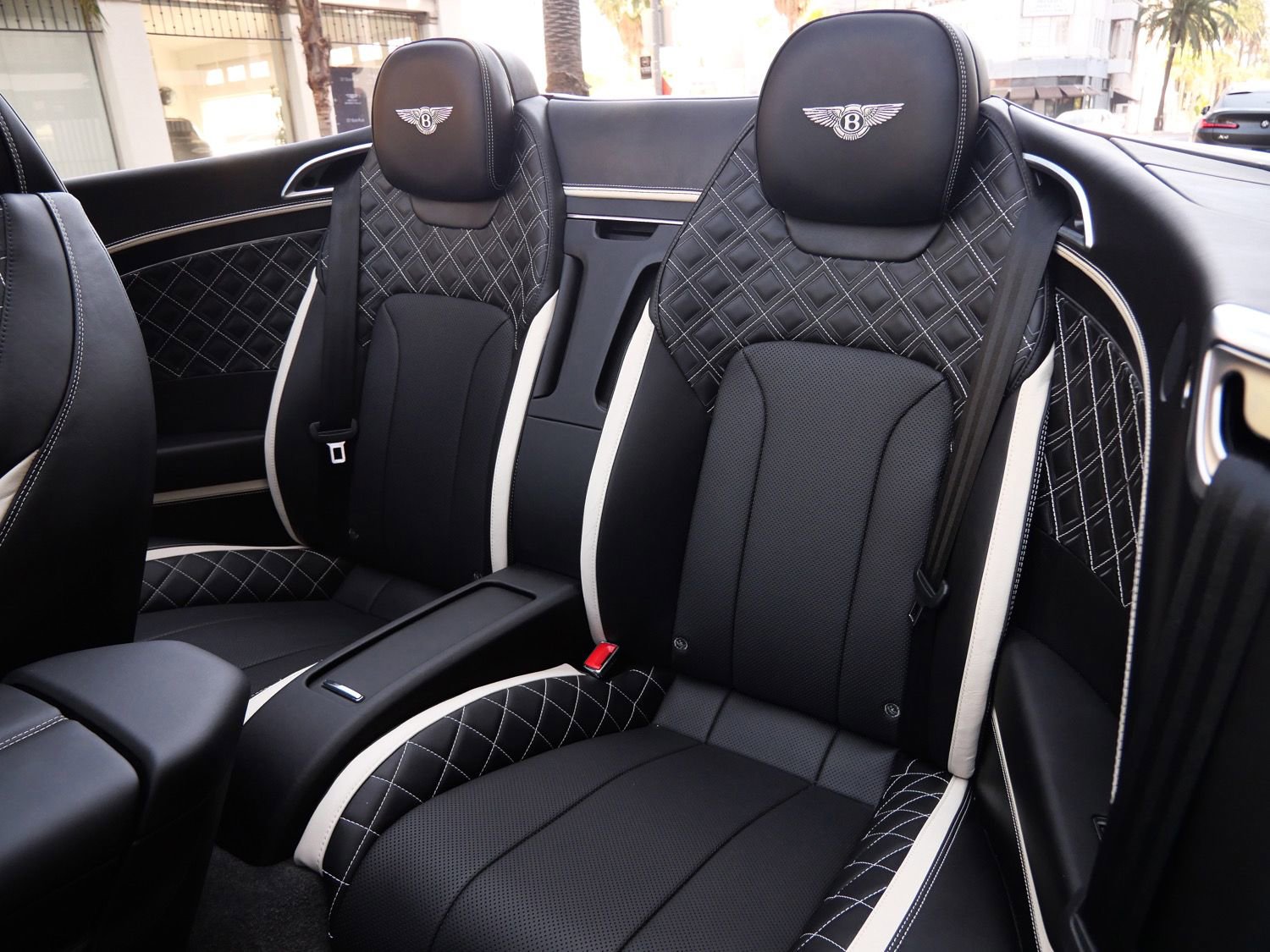 Used 2023 Bentley Continental GT Speed image 25