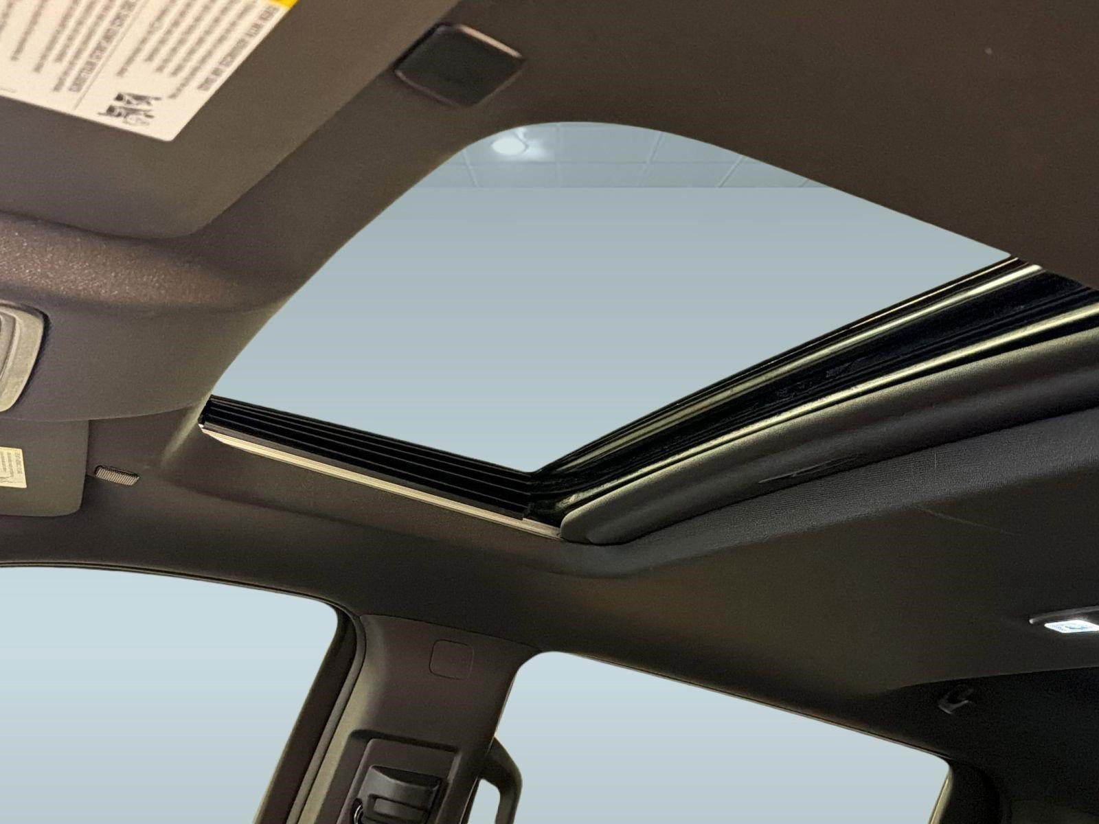 Used 2026 GMC Sierra 1500 AT4 w/ AT4 Premium Package image 14