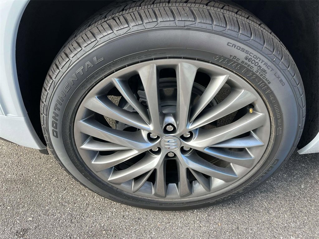 New 2026 Buick Enclave Avenir image 9