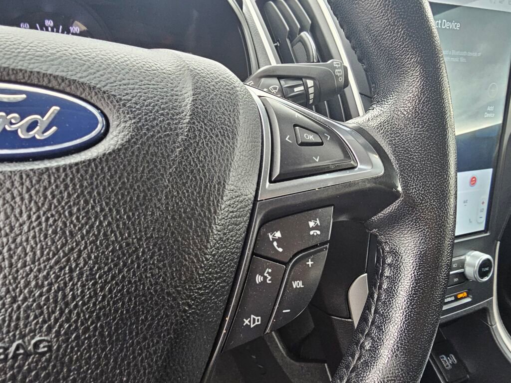 Used 2022 Ford Edge SEL image 32