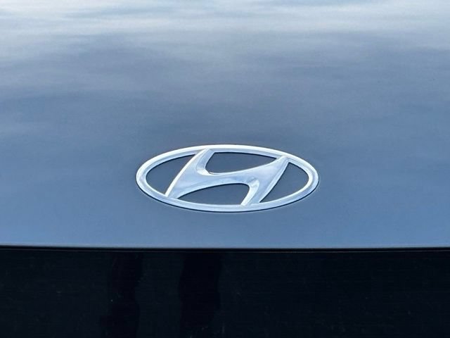 Used 2024 Hyundai Ioniq 5 SE AWD/4WD image 3
