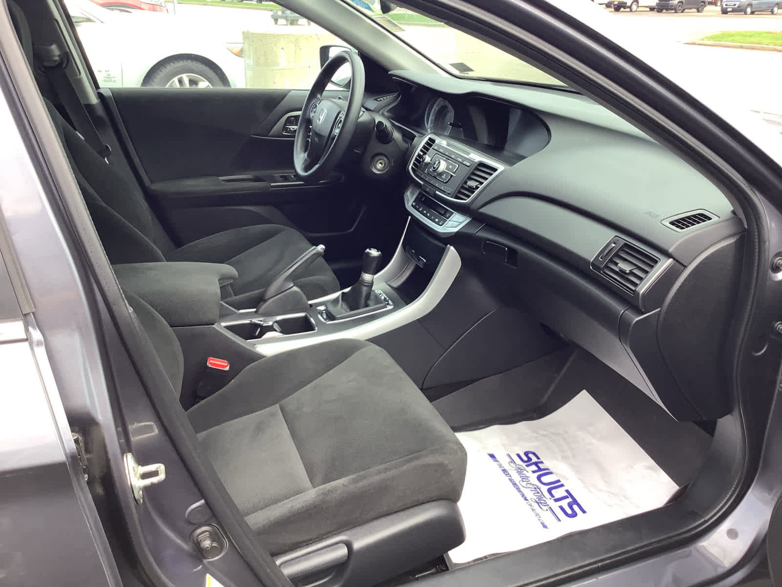 Used 2013 Honda Accord LX image 7