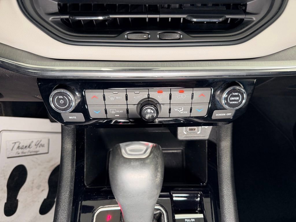 Used 2024 Jeep Compass Limited AWD/4WD image 12