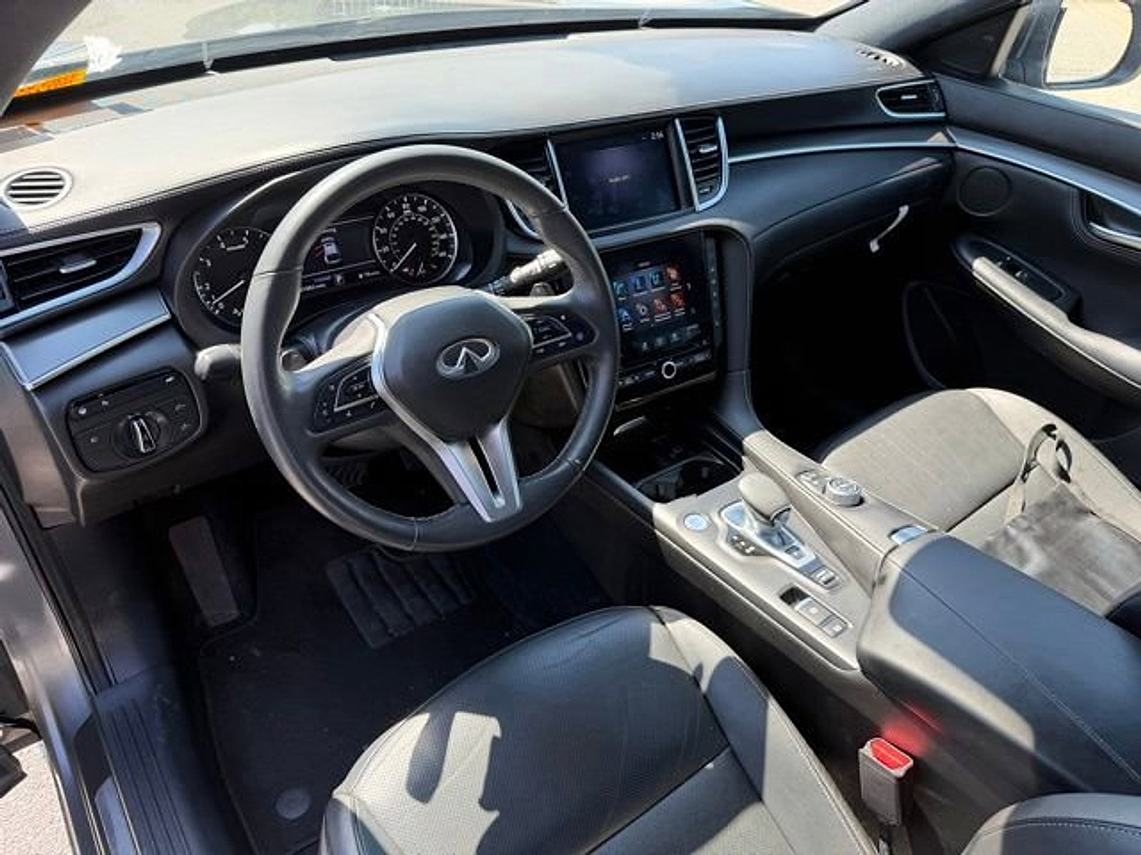 Certified 2023 INFINITI QX55 Luxe w/ Cargo Package AWD/4WD image 12