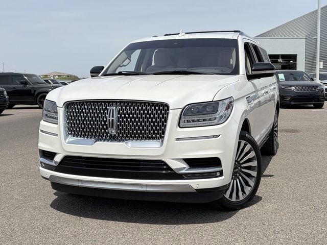 Used 2019 Lincoln Navigator L Reserve AWD/4WD image 3