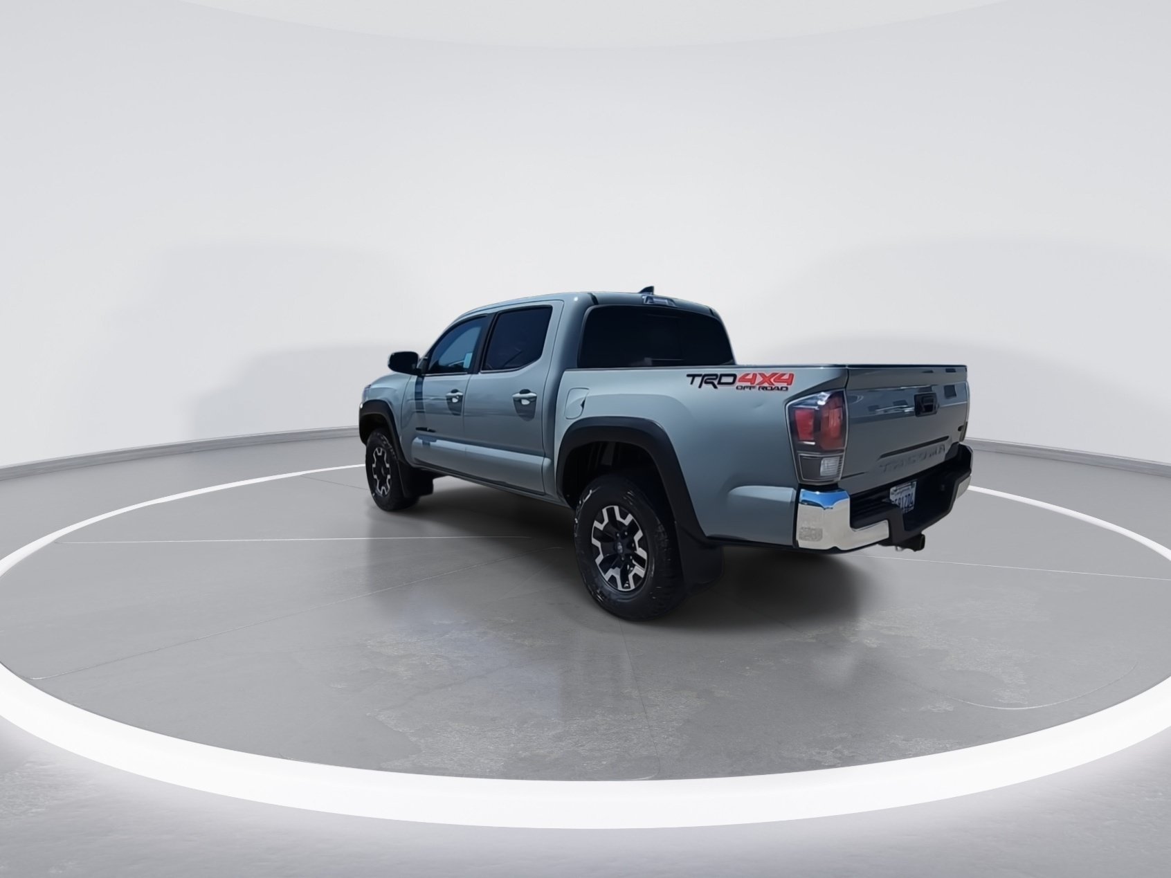 Used 2023 Toyota Tacoma TRD Off-Road AWD/4WD image 6