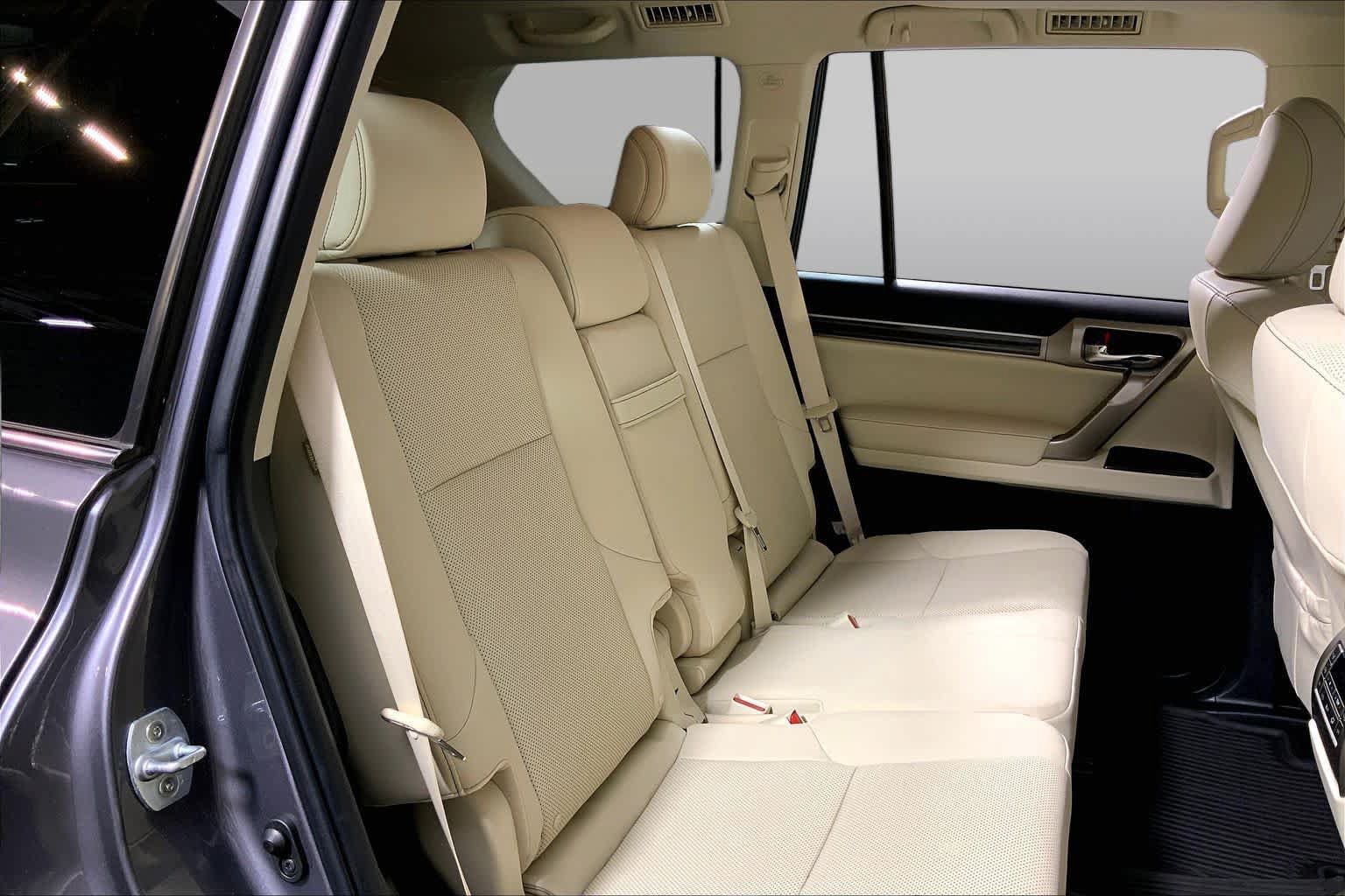 Certified 2021 Lexus GX 460 Premium w/ Premium Package AWD/4WD image 20