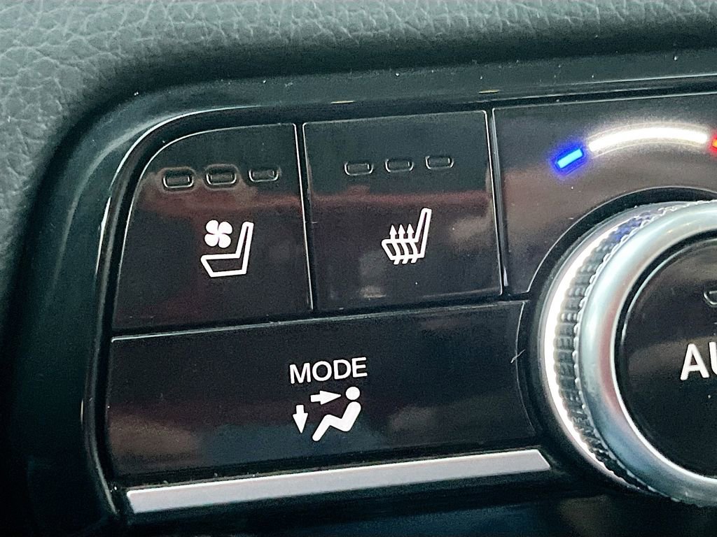 Used 2023 Honda Pilot Elite image 21