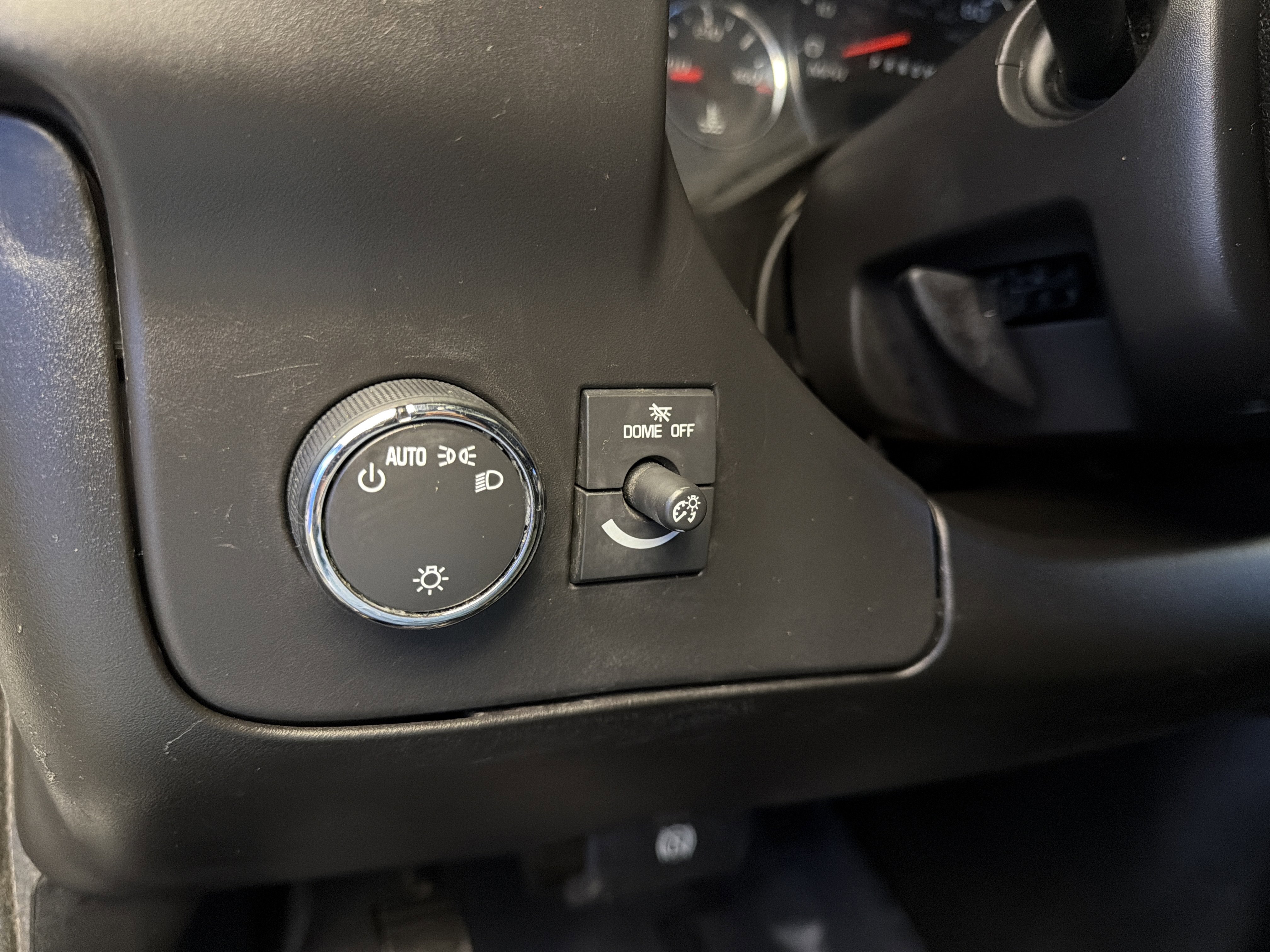 Used 2021 Chevrolet Express 2500 Extended w/ Driver Convenience Package image 15