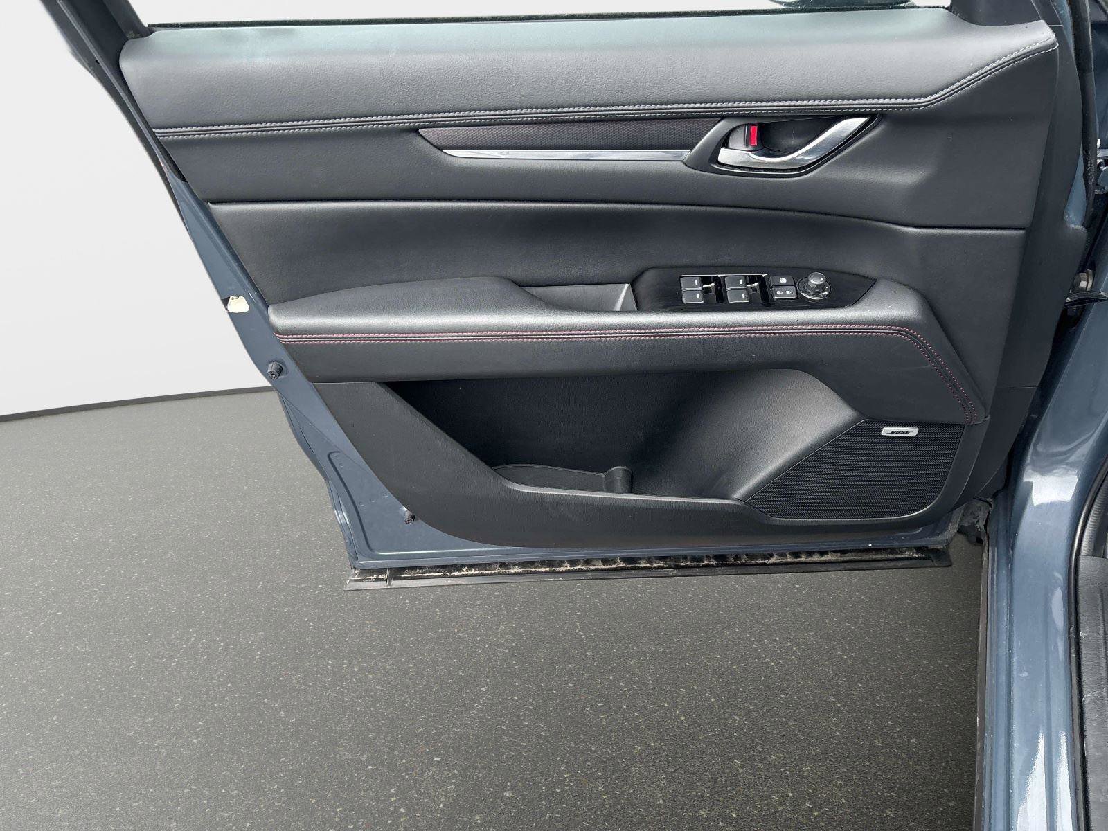 Used 2024 MAZDA CX-5 Carbon Edition image 14