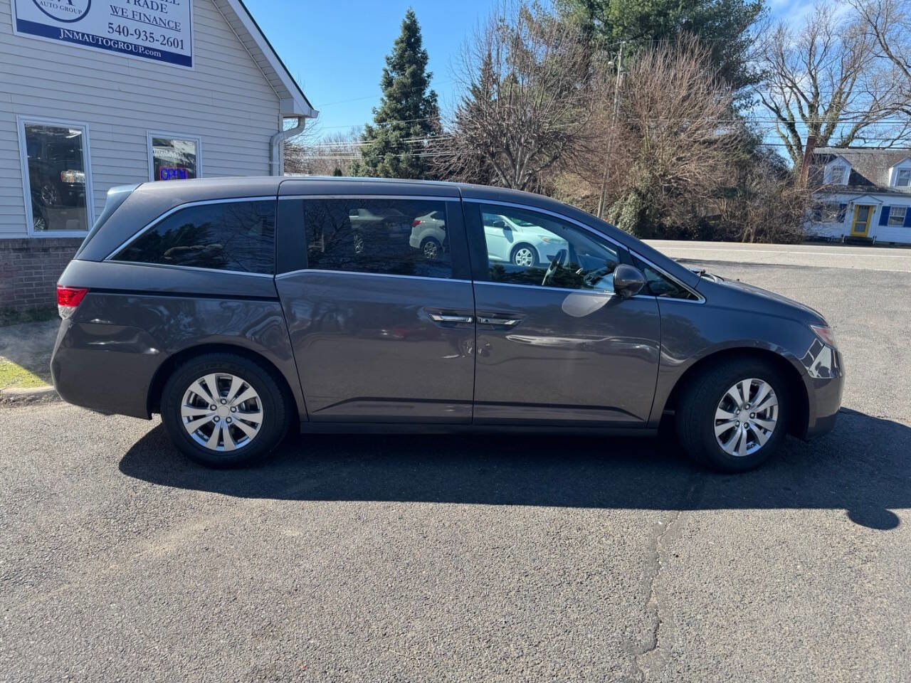 Used 2015 Honda Odyssey EX image 8