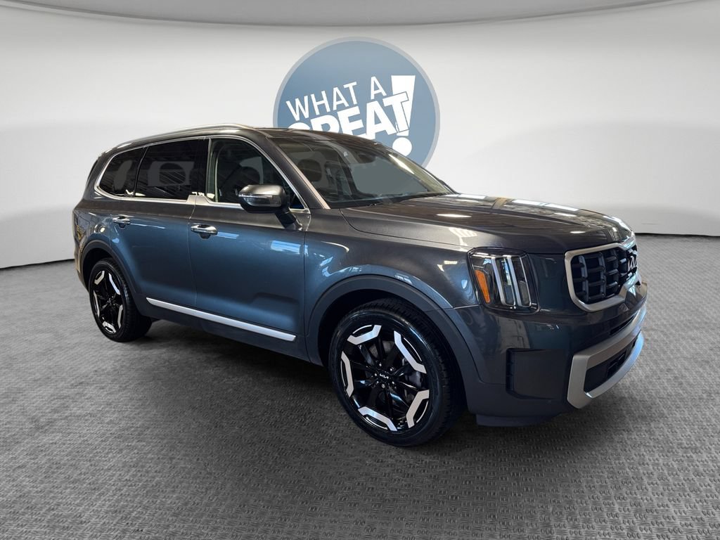 Certified 2024 Kia Telluride S w/ S Sunroof Package AWD/4WD image 1