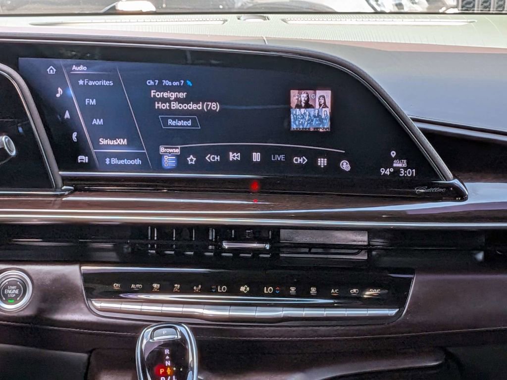 Used 2024 Cadillac Escalade Sport Platinum w/ LPO, ONYX Package AWD/4WD image 22