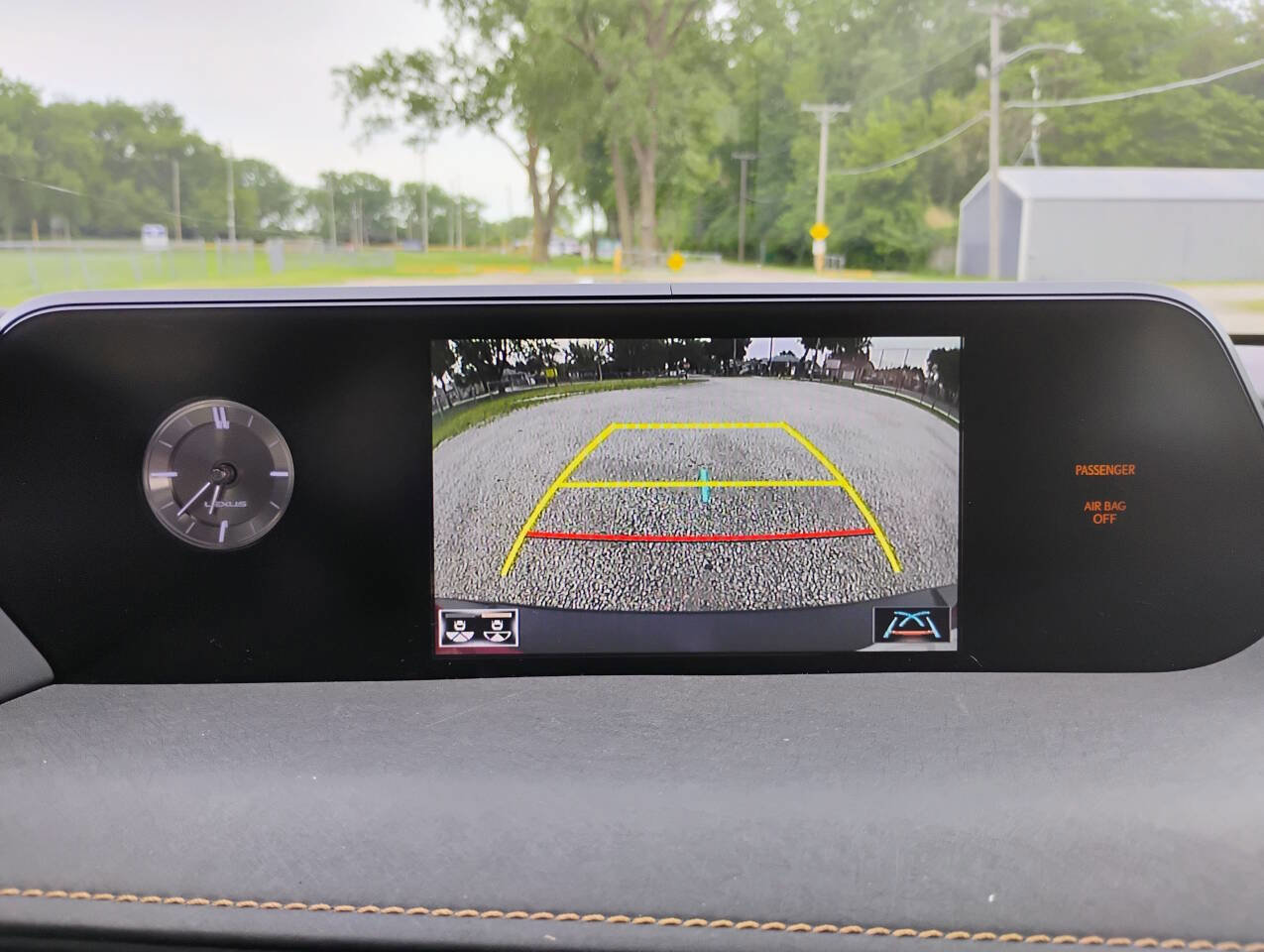 Used 2019 Lexus UX 200 w/ Premium Package FWD image 23