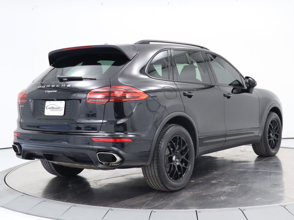 Used 2016 Porsche Cayenne image 5