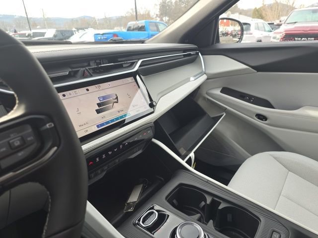 New 2026 Jeep Cherokee Laredo image 23