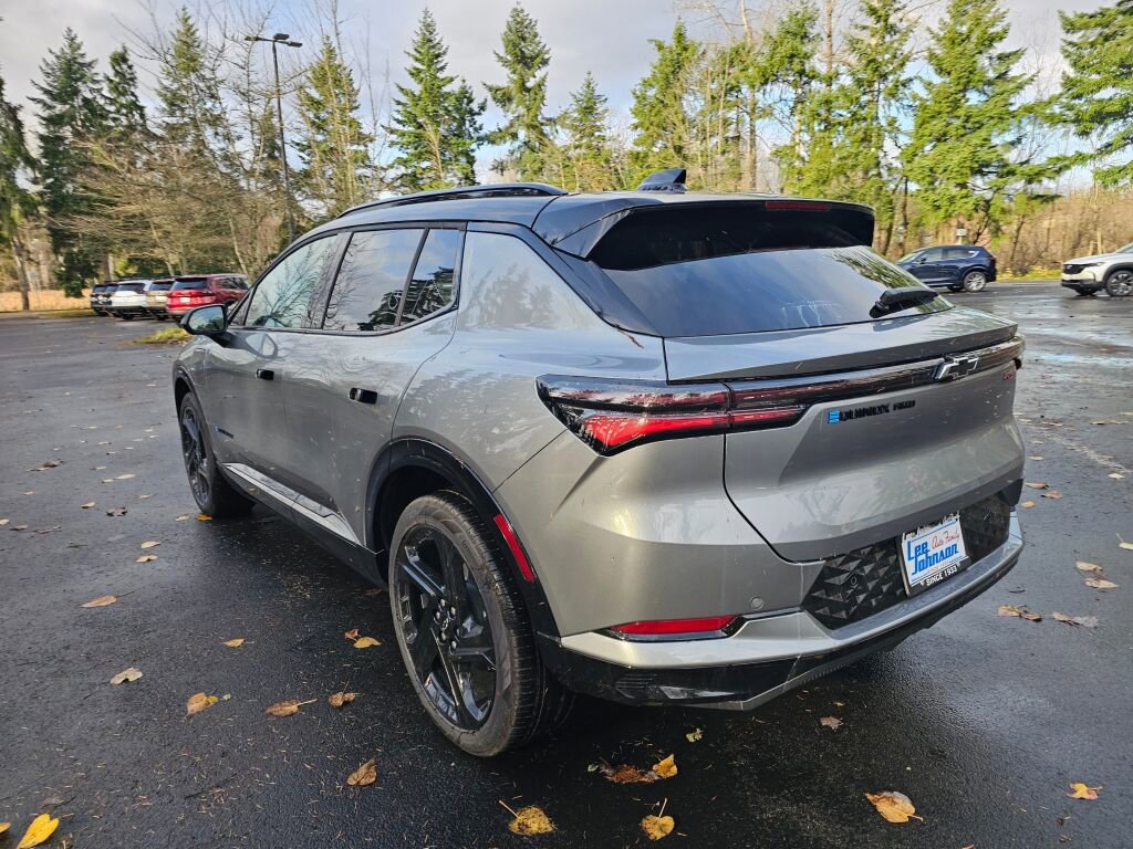 New 2026 Chevrolet Equinox EV RS AWD/4WD image 7