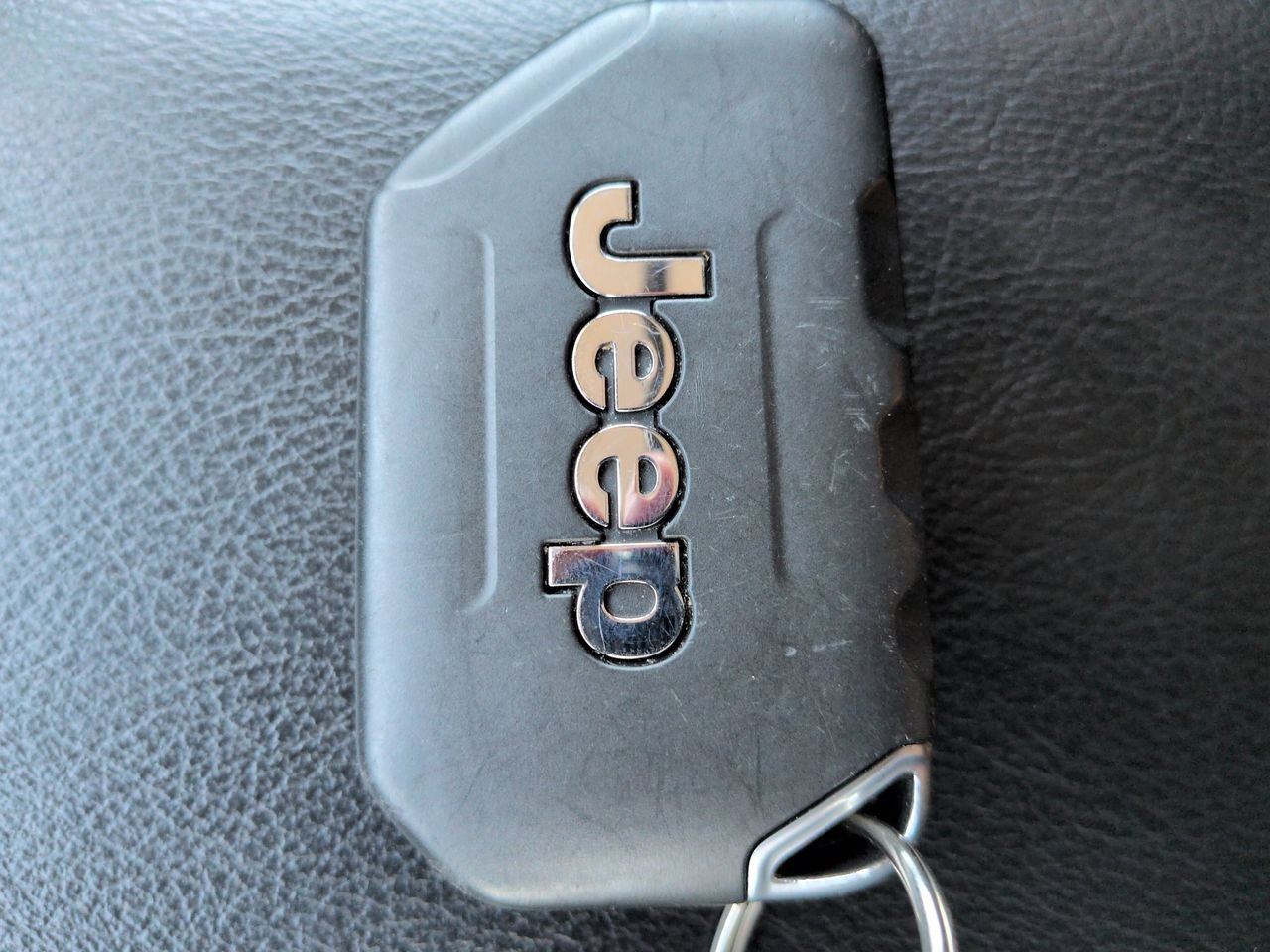 Used 2022 Jeep Wrangler Sport AWD/4WD image 25