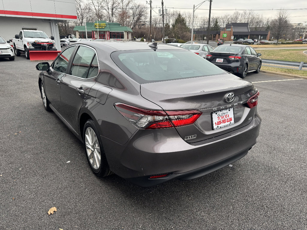 Used 2023 Toyota Camry LE w/ Cold Weather Package image 7