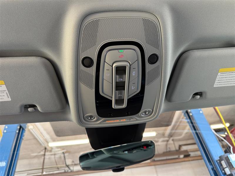 Used 2024 Audi Q8 Premium Plus w/ Premium Plus Package image 28