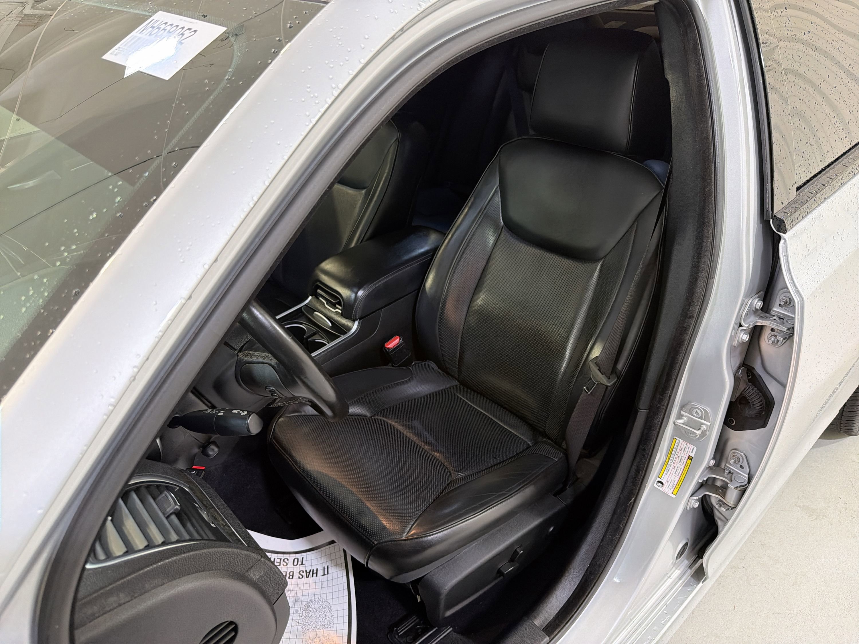 Used 2021 Chrysler 300 Touring L image 10