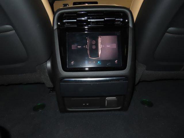 New 2025 Cadillac Escalade IQ Luxury 2 w/ LPO, Radiant Package AWD/4WD image 26