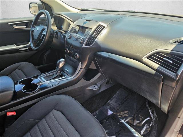 Used 2016 Ford Edge SE FWD image 21