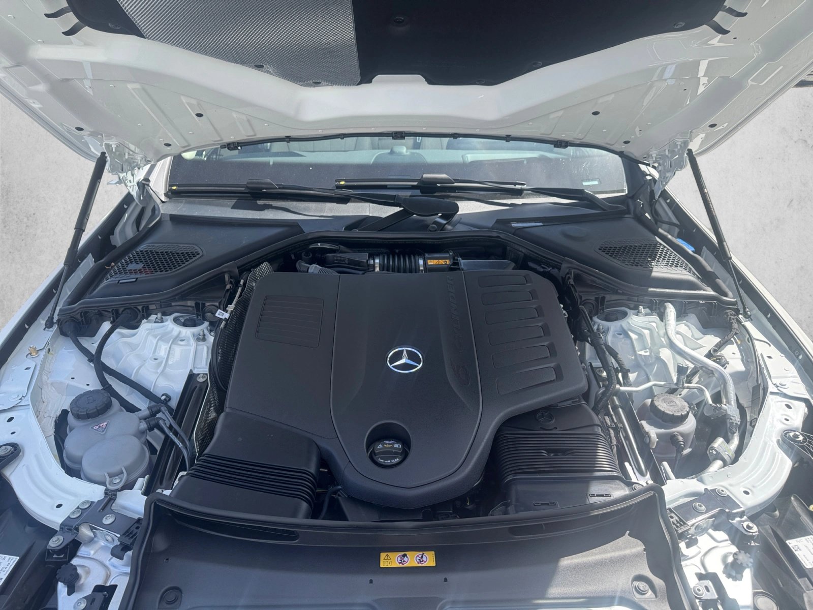New 2027 Mercedes-Benz E 450 4MATIC Sedan image 18