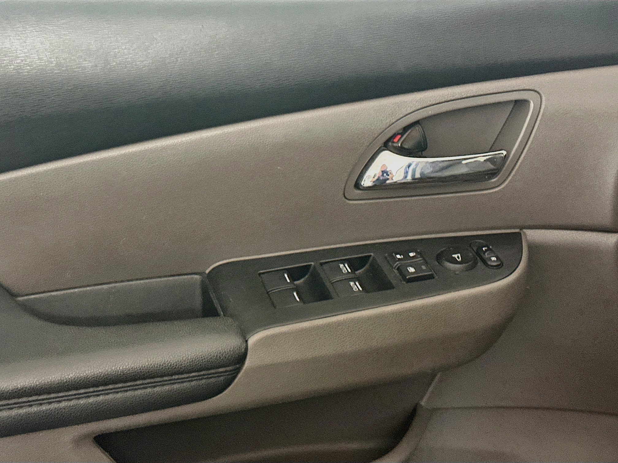 Used 2016 Honda Odyssey EX-L image 15