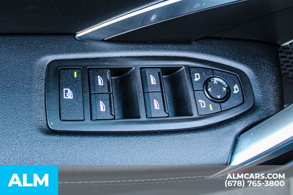 Used 2025 BMW X1 xDrive28i AWD/4WD image 39