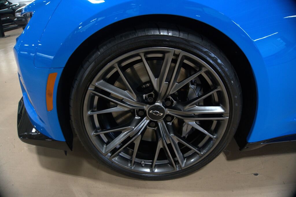 Used 2023 Chevrolet Camaro ZL1 image 32