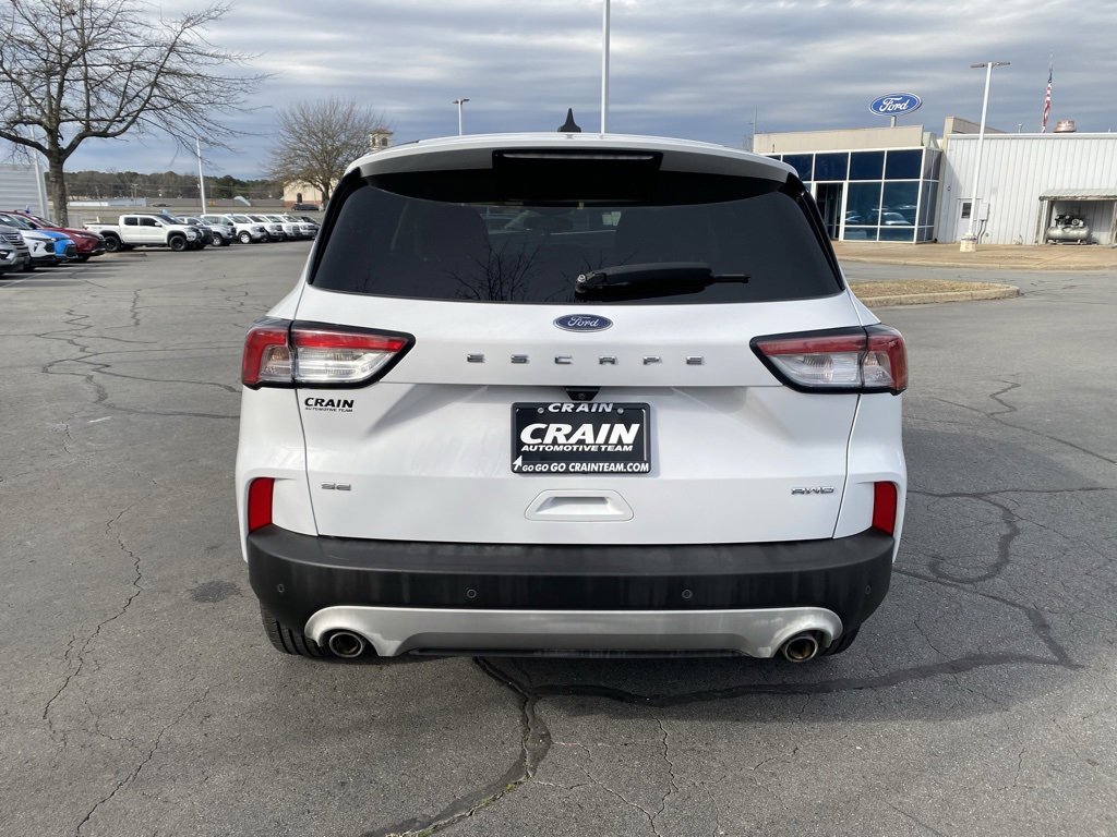 Certified 2021 Ford Escape SE image 6
