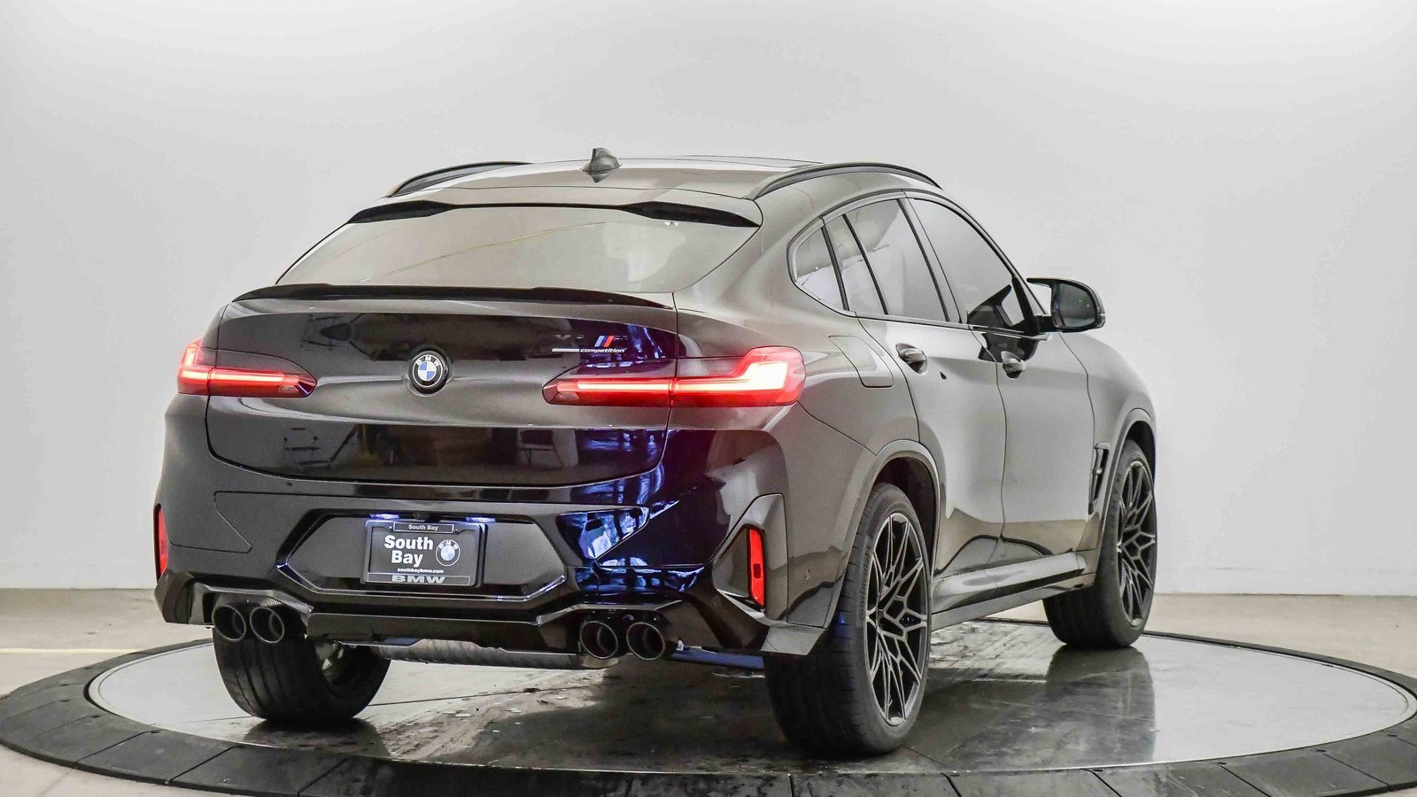 New 2025 BMW X4 M w/ Competition Package image 5