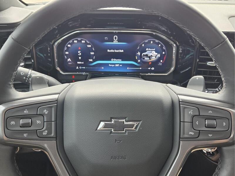 Used 2026 Chevrolet Silverado 1500 ZR2 AWD/4WD image 32