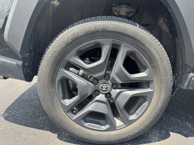 Used 2024 Toyota RAV4 Adventure AWD/4WD image 10