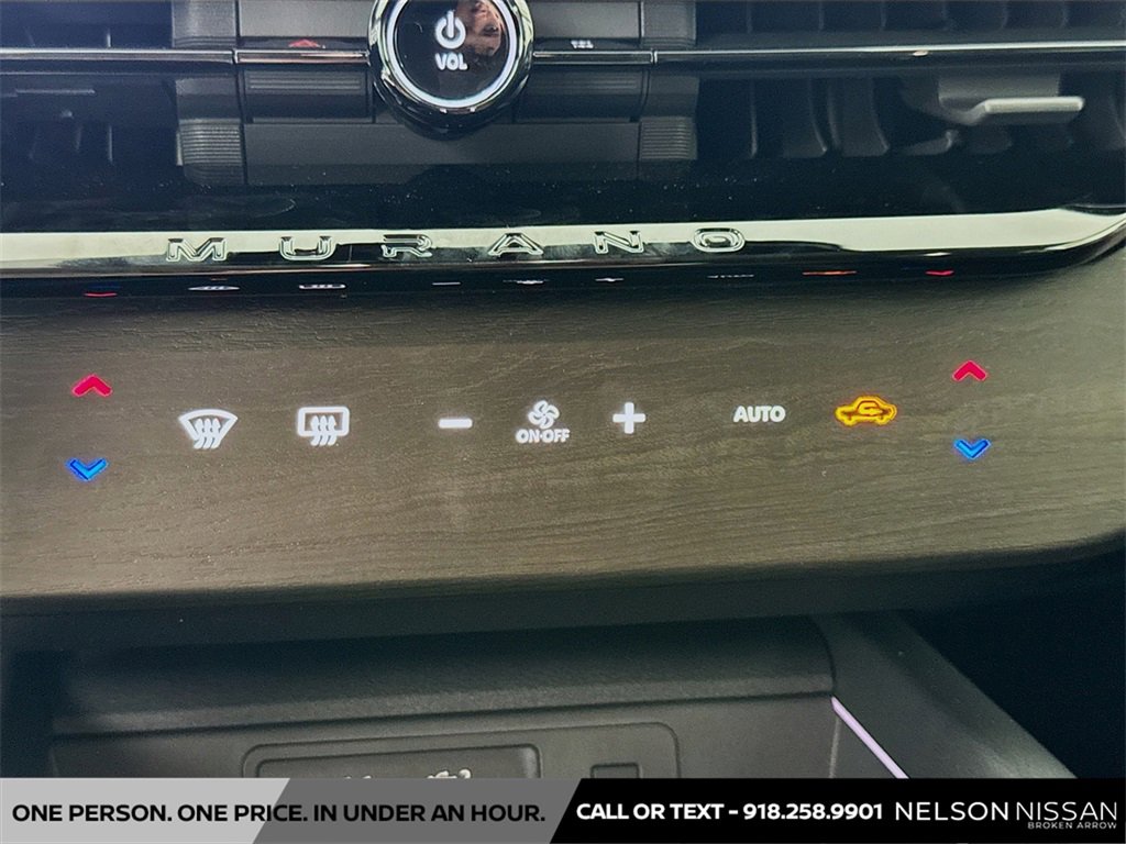 New 2025 Nissan Murano SL image 16