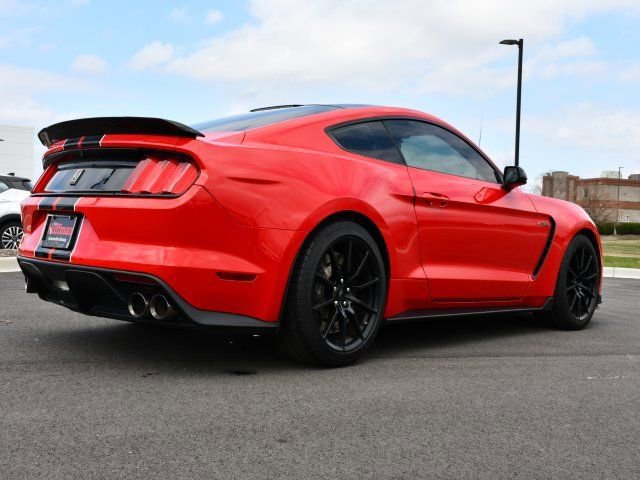 Used 2016 Ford Mustang Shelby GT350 w/ Track Package RWD image 7