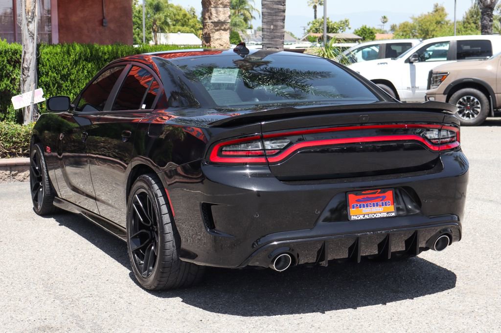 Used 2022 Dodge Charger R/T RWD image 6