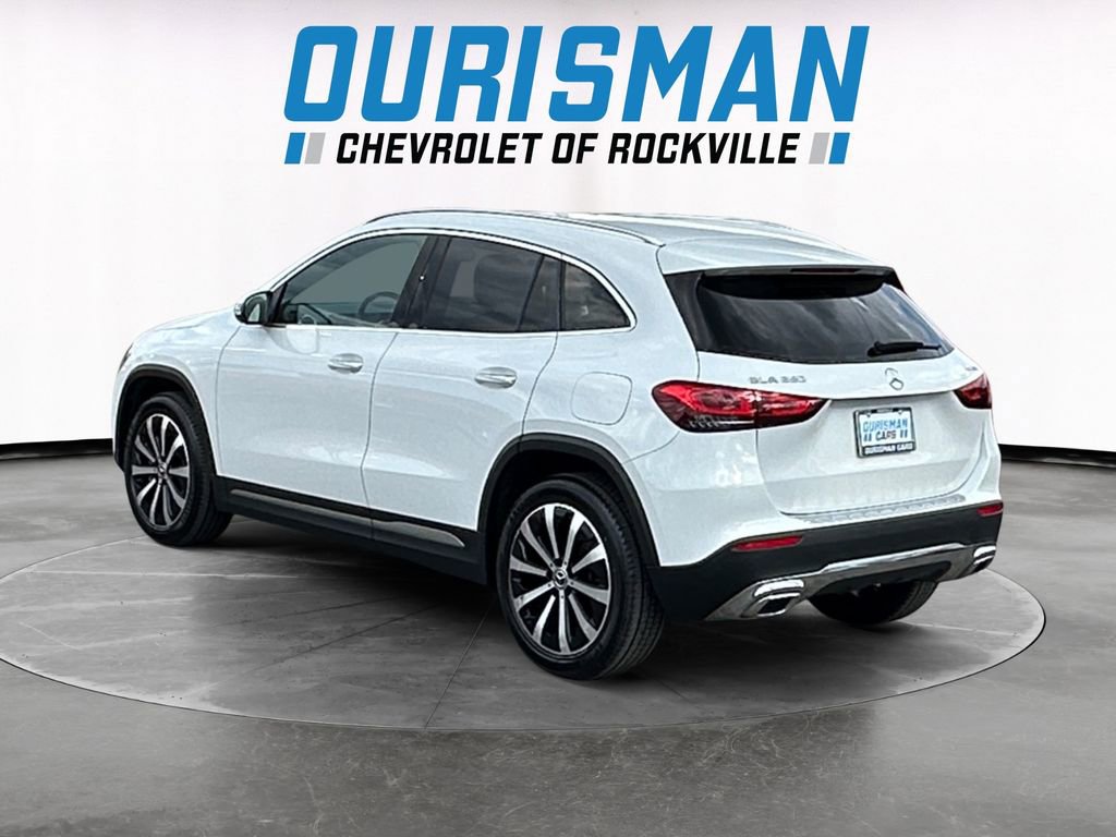 Used 2022 Mercedes-Benz GLA 250 4MATIC w/ Premium Package Lite image 4