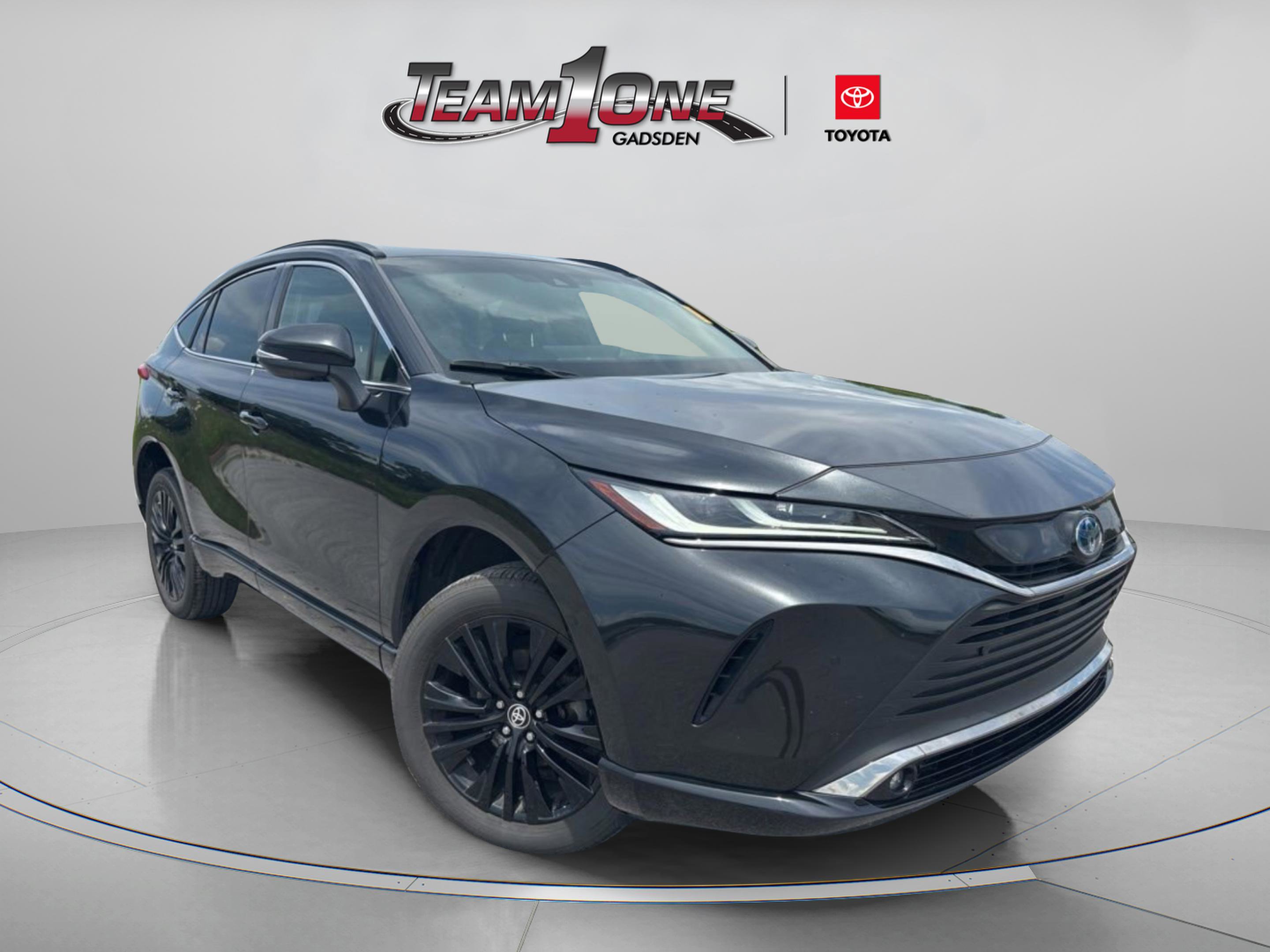 Used 2023 Toyota Venza Nightshade AWD/4WD image 1