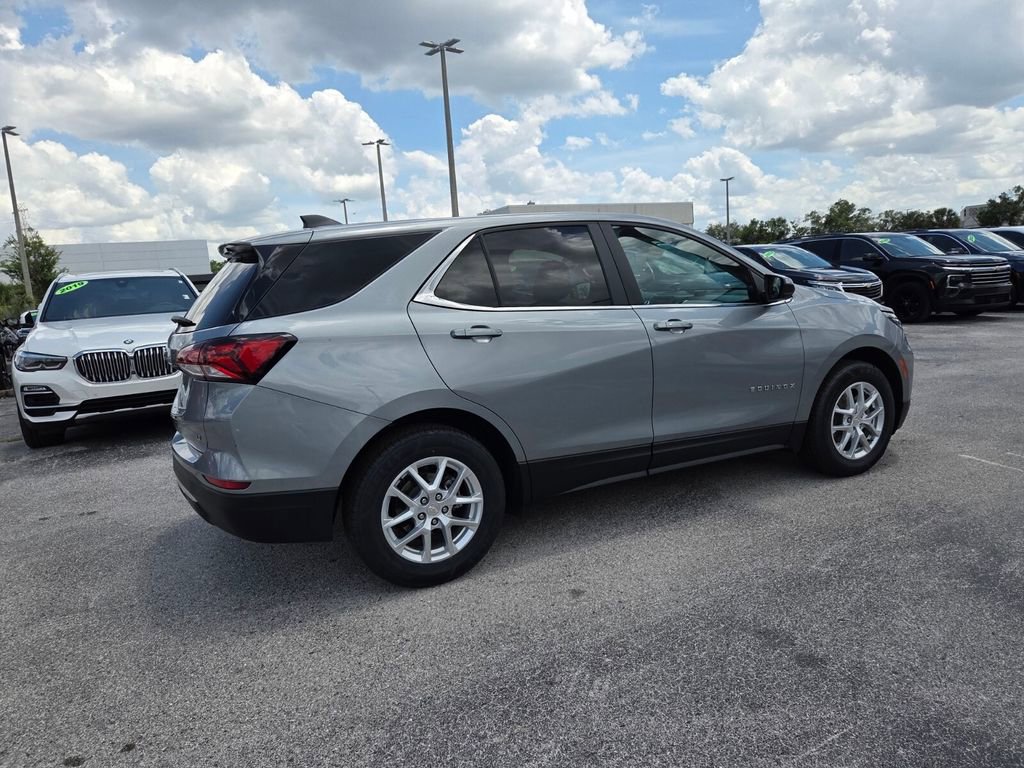 Used 2023 Chevrolet Equinox LT FWD image 14